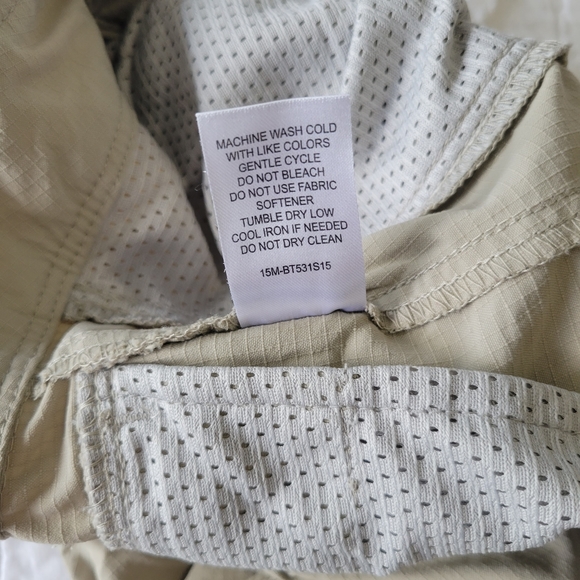 Gander Mountain Guide Series Hiking Outdoor Shorts Lightweight 32 NWOT - Picture 9 of 9